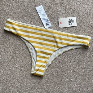 NWT Billabong yellow striped bikini bottom Size Xl